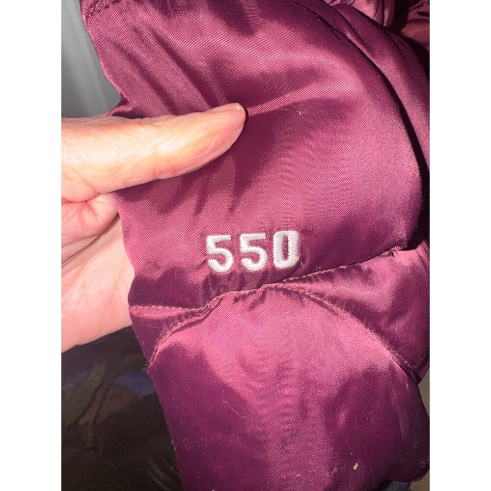 The North Face Girl 550 Goose Down Puffer Jacket L Burgundy Quilted Winter Coat - Picture 4 of 9